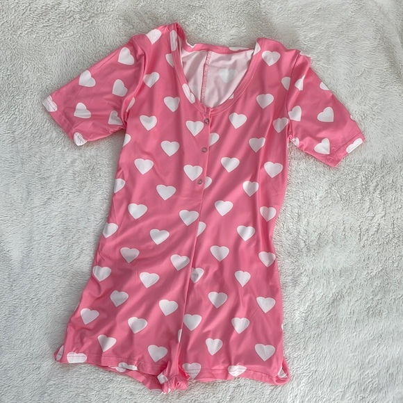 I Heart You Butt Flap Romper L - Picture 3 of 4